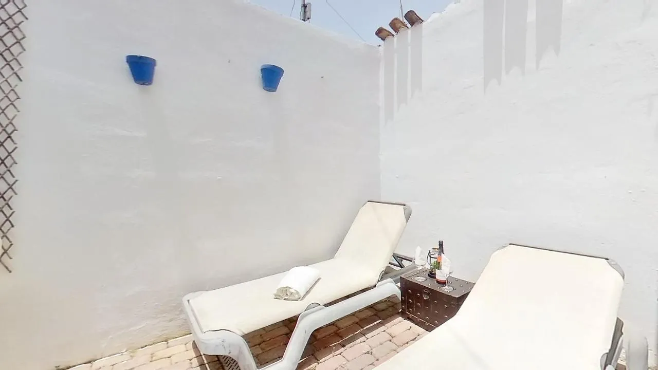 Remarkable 4-Bed Villa La Laguna  0*, La Laguna (Tenerife) Spain