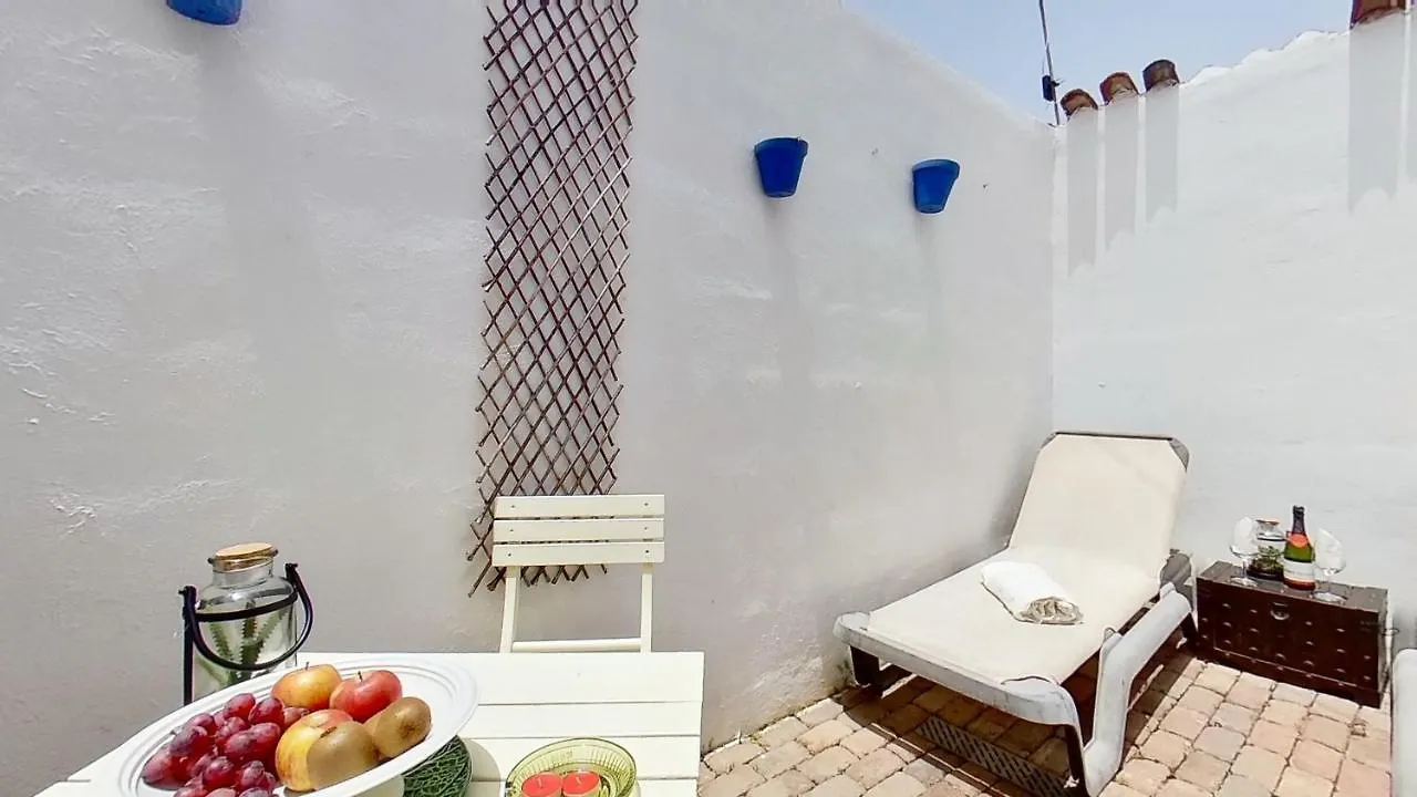 Remarkable 4-Bed Villa La Laguna  Spain